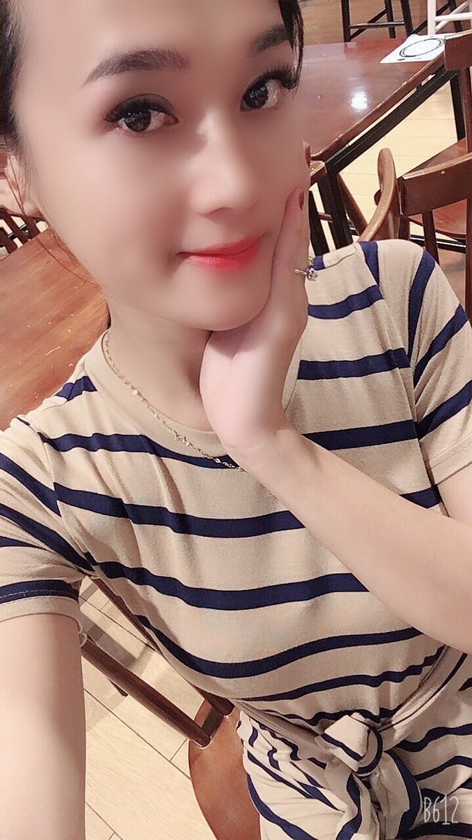 Tangainhi8976's tweet photo. 可爱的娇小 https://t.co/nsVH46Ov0R