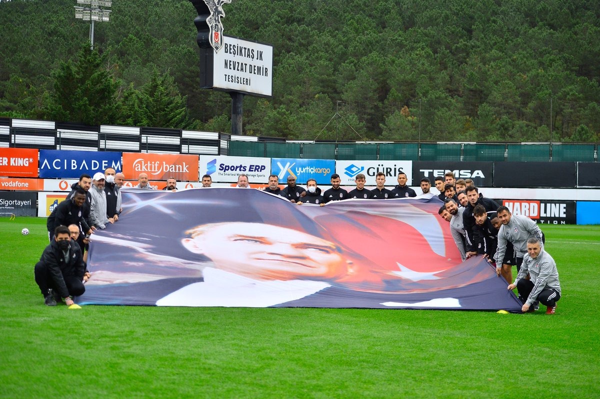 Saygıyla ve özlemle anıyoruz. ∞

#YanıBaşındayız