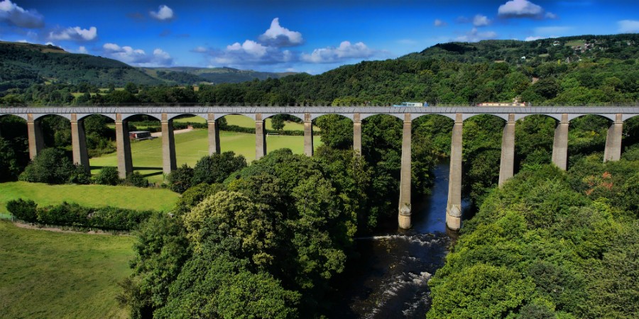 Morning all. You can now take a virtual walk along our waterways.  We would suggest starting with the magnificent  Pontcysyllte Aqueduct  on the Llangollen Canal. Check out the other locations  too -  they could inspire you for  future canal breaks. ow.ly/ycDy50CfefN