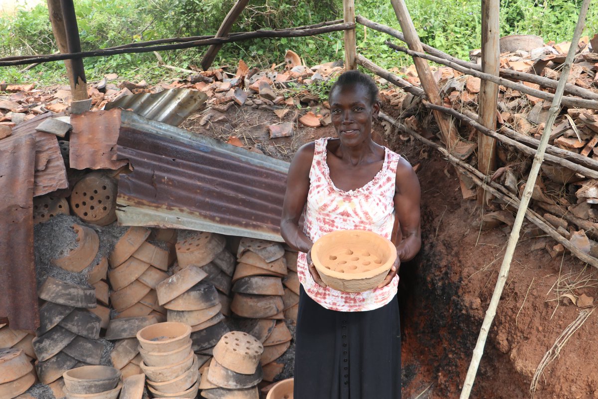 Today we are introducing Rose Onyango, an energy entrepreneur engaged in the production of Improved Cookstoves (ICS) liners in Nyahera village, Kisumu County, #Kenya. 

energia.org/a-womans-deter…