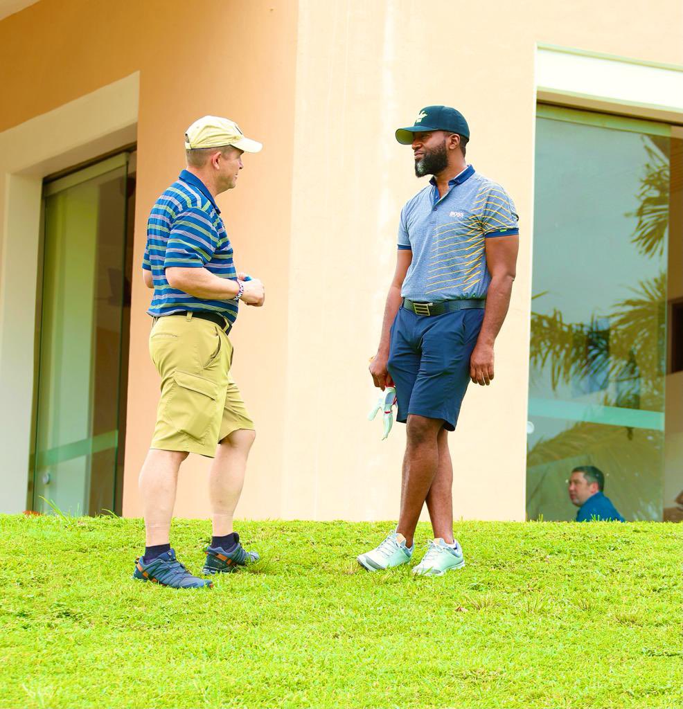 HassanAliJoho's tweet photo. It was a pleasure hosting the @USAmbKenya with whom we had a very fruitful engagement on a wide range of issues. 

After that, it was time for us to wind down with a competitive round of golf. 
#WearAMask 
#USAMarafiki https://t.co/ceSVIwrUpn
