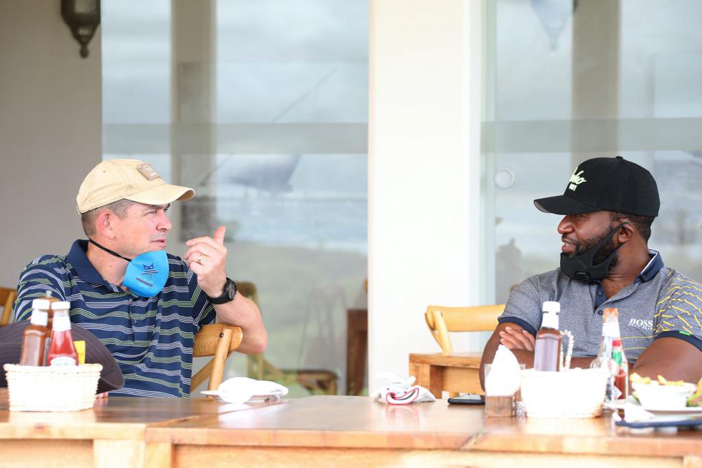 HassanAliJoho's tweet photo. It was a pleasure hosting the @USAmbKenya with whom we had a very fruitful engagement on a wide range of issues. 

After that, it was time for us to wind down with a competitive round of golf. 
#WearAMask 
#USAMarafiki https://t.co/ceSVIwrUpn