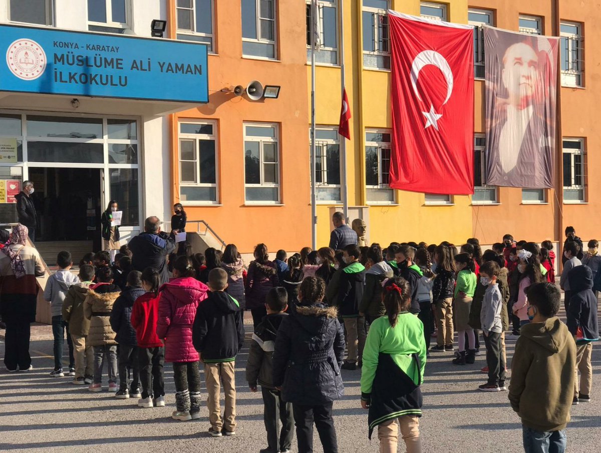 MuslumeAli's tweet photo. 10 Kasım saat 09.05'te  Atatürk'ü anma programımızı gerçekleştirdik. https://t.co/20Qs0D2wk9
