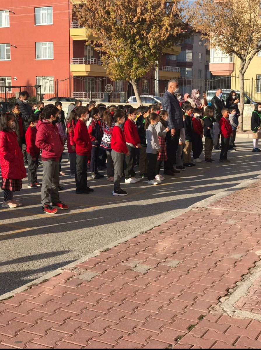 MuslumeAli's tweet photo. 10 Kasım saat 09.05'te  Atatürk'ü anma programımızı gerçekleştirdik. https://t.co/20Qs0D2wk9