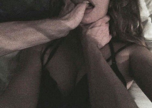 𝓜entally she’s here.

─︎─︎─︎ Not that most most people are brave enough to choke the queen 𝘶𝘯𝘱𝘳𝘰𝘷𝘰𝘬𝘦𝘥.