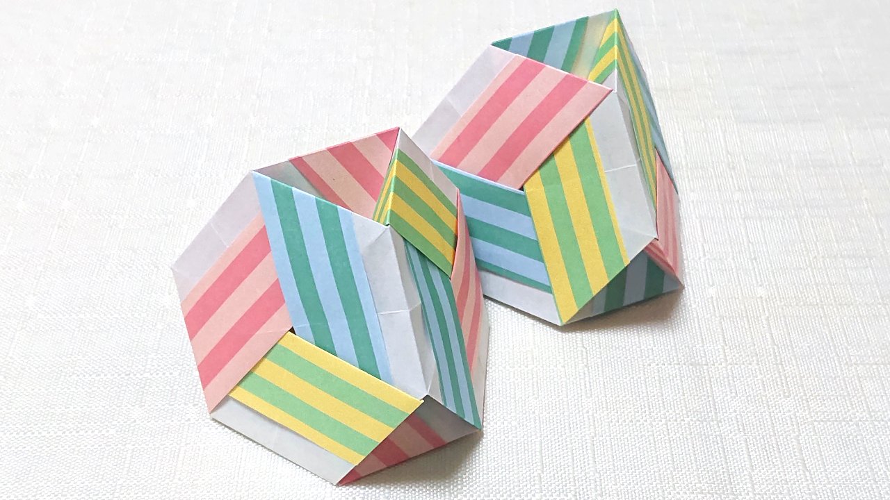 O Xrhsths 豊穣ミノリ 豊穣折紙 Vtuber Sto Twitter 名前 亀甲編み Hexagonal Weave 創作 折り手 豊穣折紙 折り方 T Co Kpuqbwrvyw 亀甲編み というカゴの編み方に似た模様が出来上がります 6枚組でころんとしたかわいらしいくす玉になる他 糊