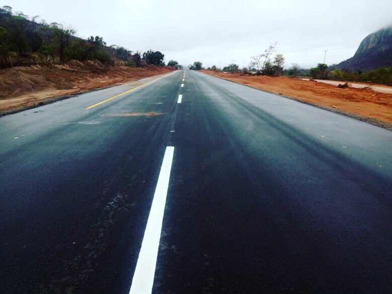 Harare/Beitbridge Highway road construction works.
-
#Developers #WeWillRebuild #PhysicalInfrastructure