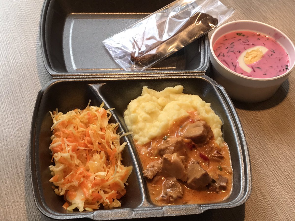 CafePIECI's tweet photo. Šodien Dienas piedāvājumā atmiņas par vasaru- aukstā zupīte😉👌 https://t.co/2K5eOpMcnH