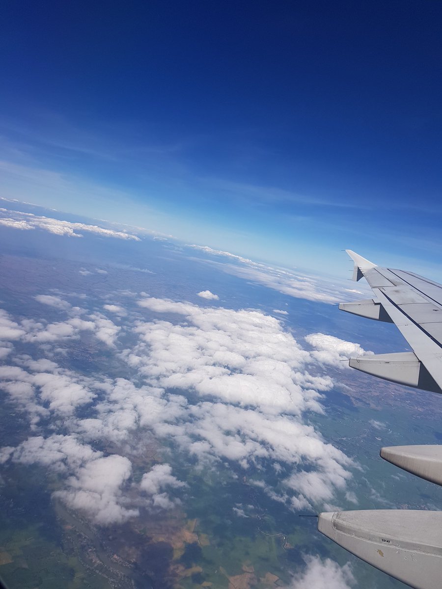 DyuliAnVee's tweet photo. @flyer_chavz @maymayentrata07 @Barber_Edward_ Ang ganda ng Pilipinas ❤️
MAYWARD MovieShootD11 
#MayWard https://t.co/sGdgPKsgvH