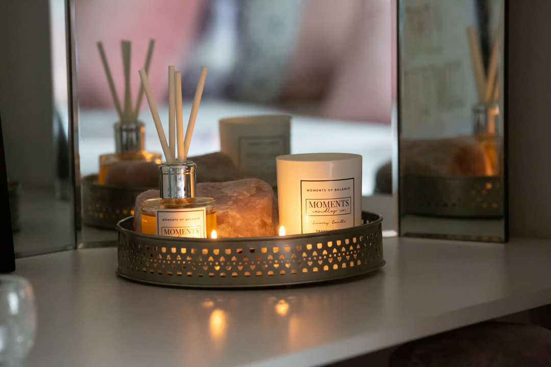 MomentsForYou1's tweet photo. Whether you are feeling low and in need of a slight boost or on edge and need to relax, you may want to try using your nose . . . . because your nose knows!

With the strong connection between the scents that we smell and the memories we hold, allow the home fragrance products th https://t.co/ThTJfxSHZX