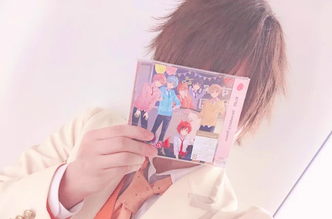 みんなこれなーんだ!!!?✨

 #StrawberryPrince 