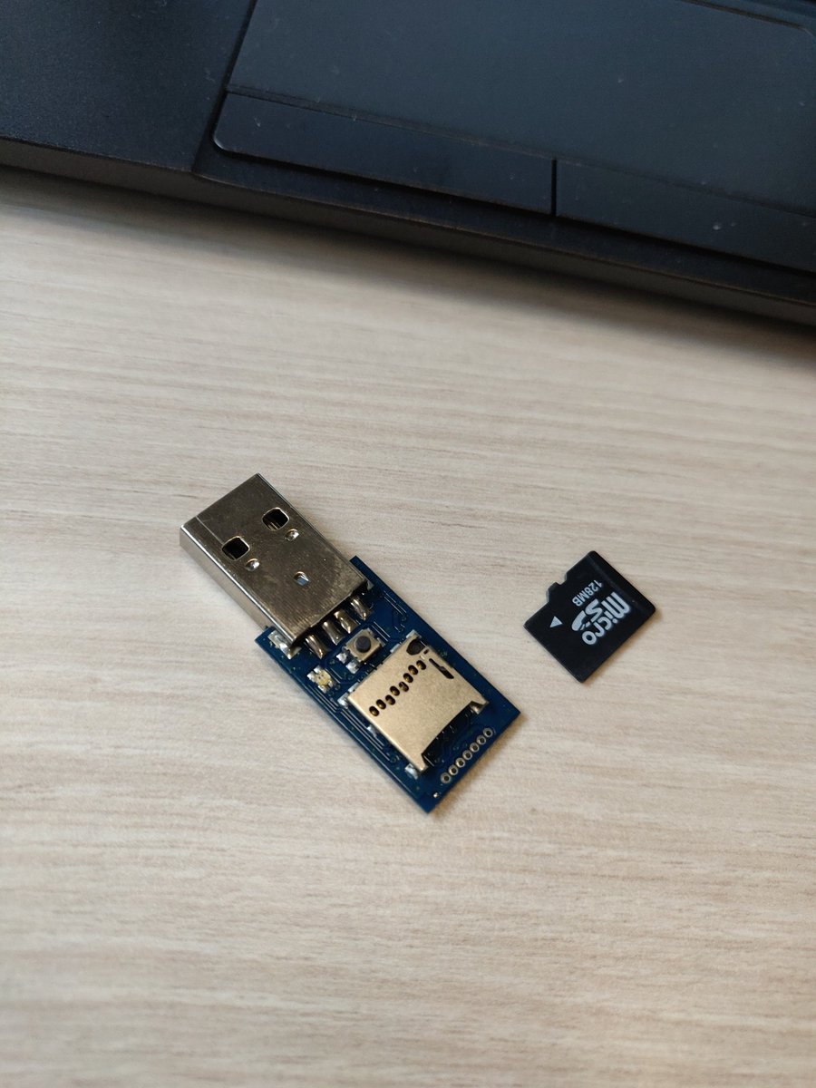 AlrikRr's tweet photo. On va s'amuser un petit peu #RubberDucky #Hack5 https://t.co/aYbXaEYgFk