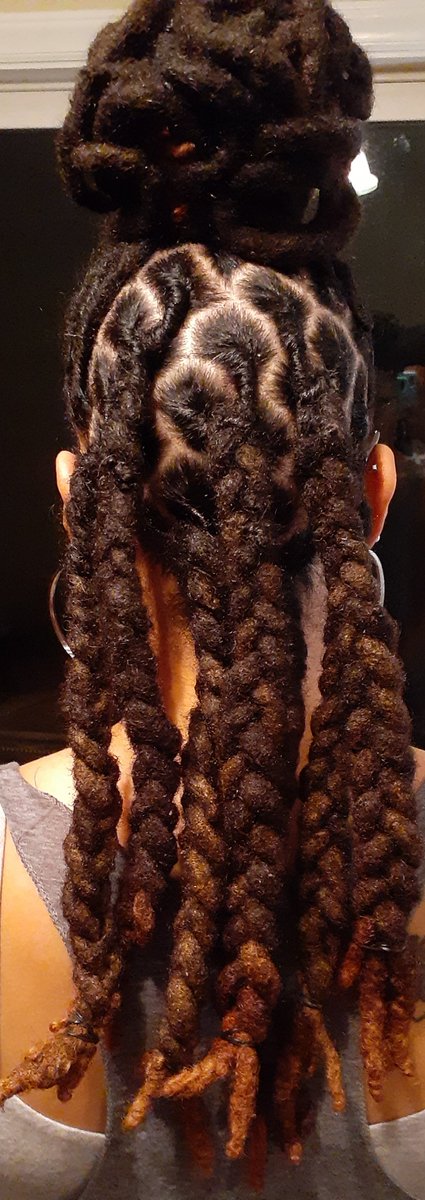 GrowingCrowns13's tweet photo. Whats interesting to me, is that the natural and braided hairstyles that are done today were unknowingly inspired by ancient cultures https://t.co/lkEpt38FBZ