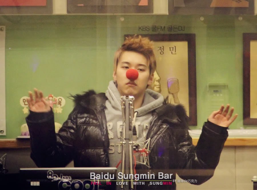 SungminHourly's tweet photo. [@LIU_SUNGMIN #SUPERJUNIOR #SUNGMIN] https://t.co/Vzv6dxaD4i