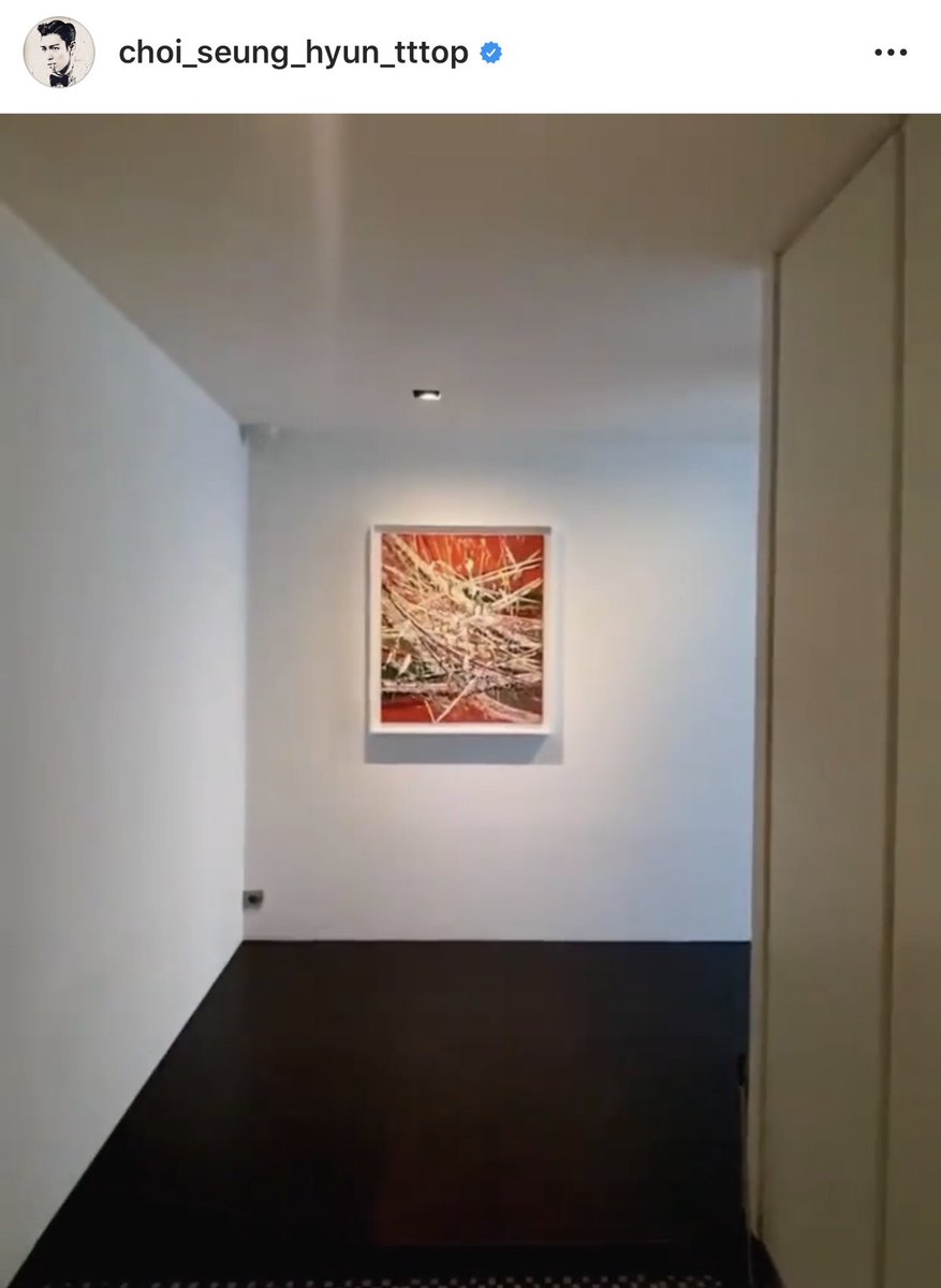 therapbasquiat's tweet photo. The entrance to his art gallery home ✨ https://t.co/ri6D70ZIB5