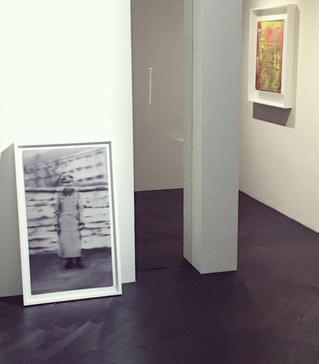 therapbasquiat's tweet photo. The entrance to his art gallery home ✨ https://t.co/ri6D70ZIB5