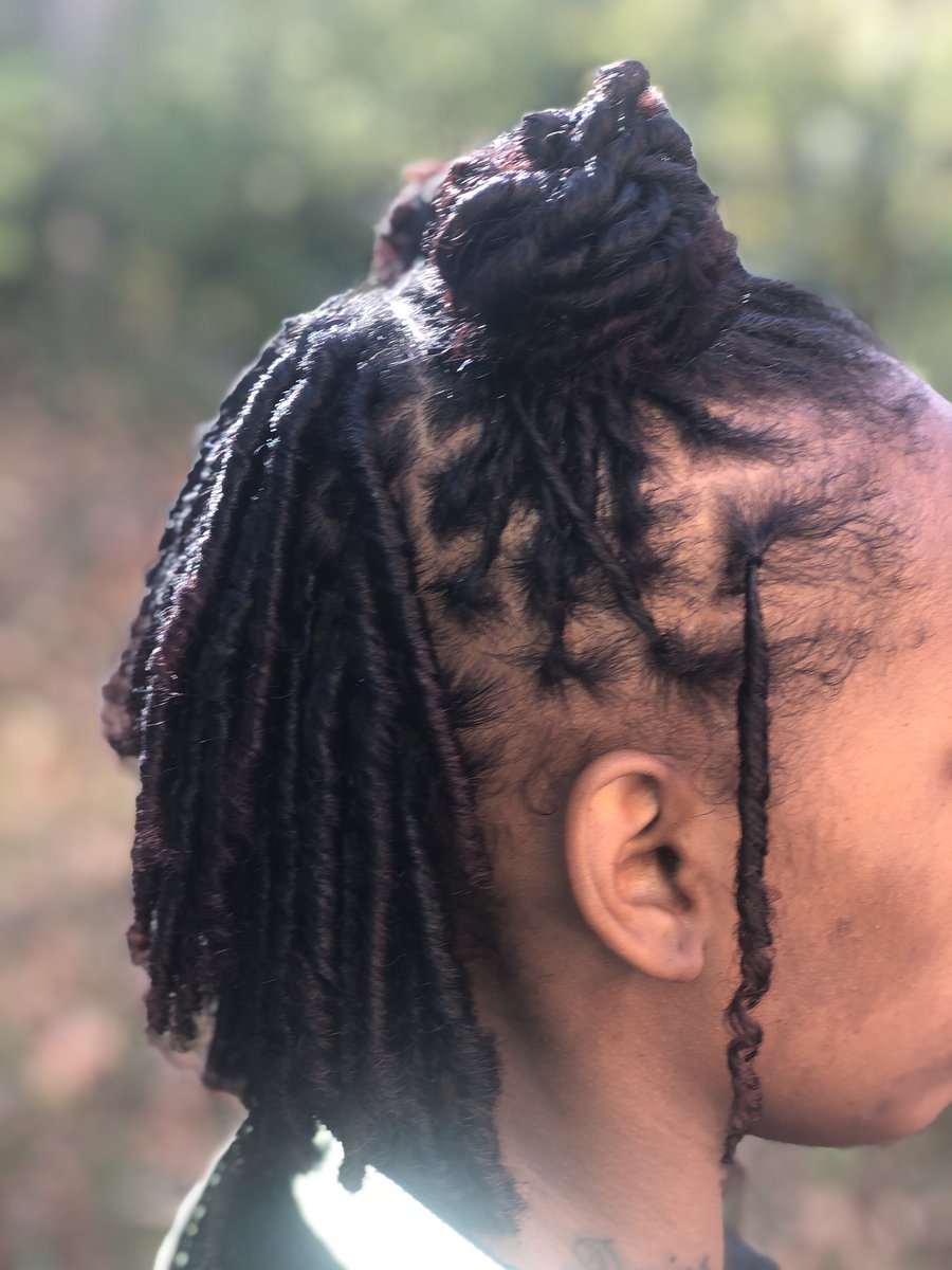 its_ashia's tweet photo. Starter Dreads For The Win, Clipped Her Ends As Well😈 Washed, Coiled and Styled✨ Book With Me For You Dread Needs🙃 #tsu #TSU21 #tsu22 #fisk #fisk22 #fisk21 #dreads #dreadstyles #dreadlocs #dreadheads #dreadsforwomen https://t.co/78d6k6712g