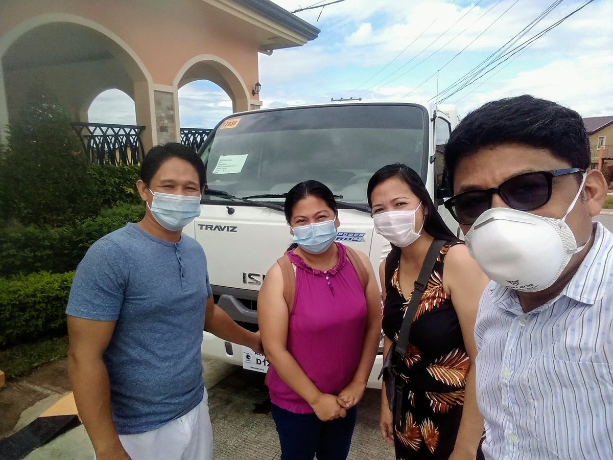 ferdzfabul's tweet image. A business blessing, car and motorcycle blessing today! What a faithful, reliable, promise keeping God we serve 🙌🏾 He is generous and always timely, even in the midst of pandemic. #PastoralCare #GenerousGod