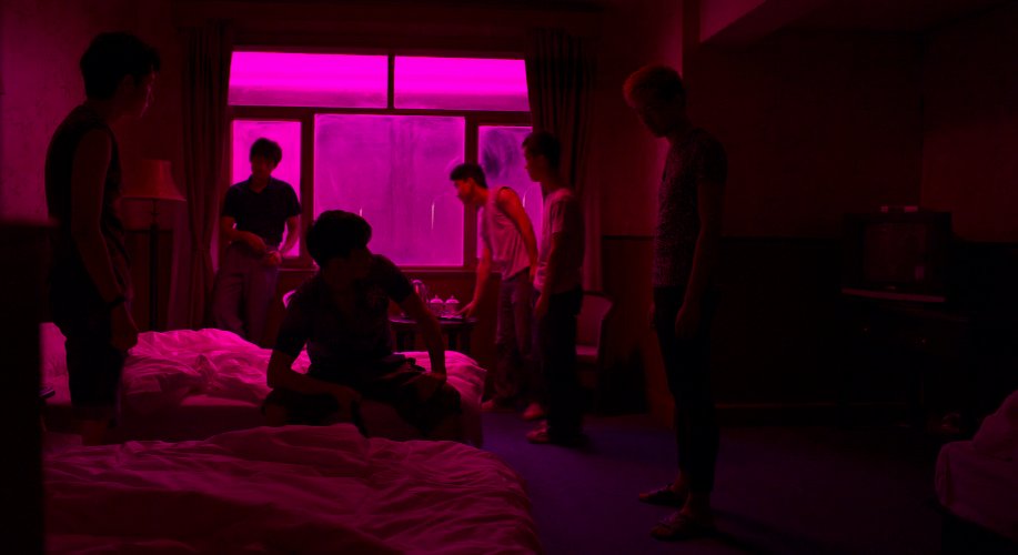 Yinan followed up BCTI with another swank neo-noir, The Wild Goose Lake (2019), also starring Liao Fan and Gwei Lun-Mei. It's everything you could want in a contemporary neo-noir. Plus, one scene is shot lit with those light-up shoes.