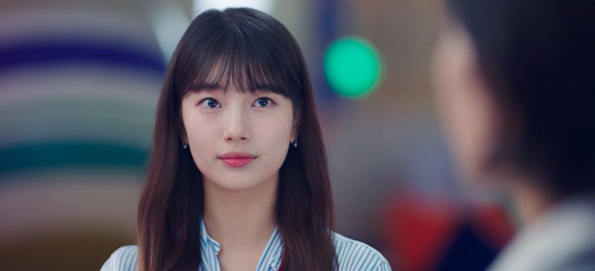 jorowbin's tweet photo. 수지 점점 서달미 캐릭터 완벽히 소화하는 듯!🥰 메컵도 수수하고 연하게 하는데 ��예🥰ㅠ 랑콤 뗑 이돌 파데랑 키스 미 루비 사서 메컵 따라해야지~🥰 #정보성광고 #랑콤 #수지 #스타트업수지 #달미메이크업 #뗑이돌파운데이션 #압솔뤼루비 #키스미루비

https://t.co/fbcr6eoJ2q