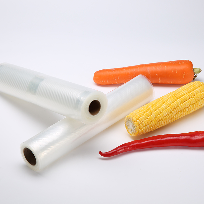 unitopchina's tweet photo. UTVS-VBR Embossed Vacuum Bag Roll. Unitop food saver bags have specially designed channels that remove oxygen, keeping your food's moisture and creating an airtight barrier that locks in flavor and prevents spoilage and freezer burn. #vacuumsealer #vacuumbag #vacuumpackingmachine https://t.co/Swhceqs9HE