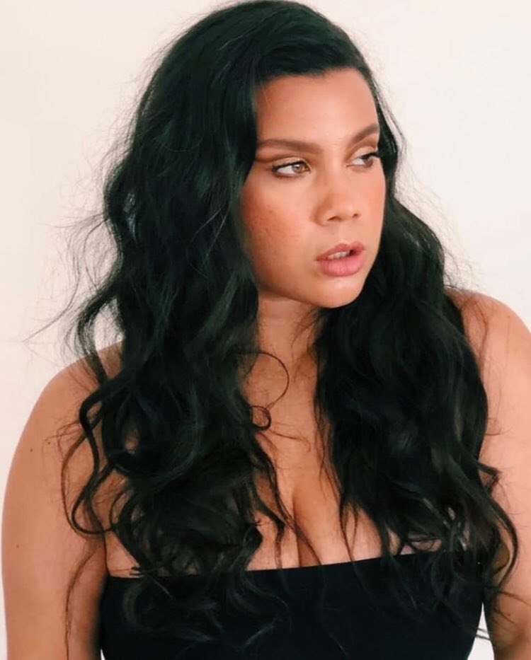 WonderMafe's tweet photo. A Elena Diaz Granados, una de las modelos plus size más importantes del país, le dijeron que cobraba muy caro para ser gorda.

Marcas, la inclusión no es solo hacer fotos bonitas, también es pagarle lo que toca a todas esas personas a las que dicen que quieren representar. https://t.co/3Vmcj8Tl40