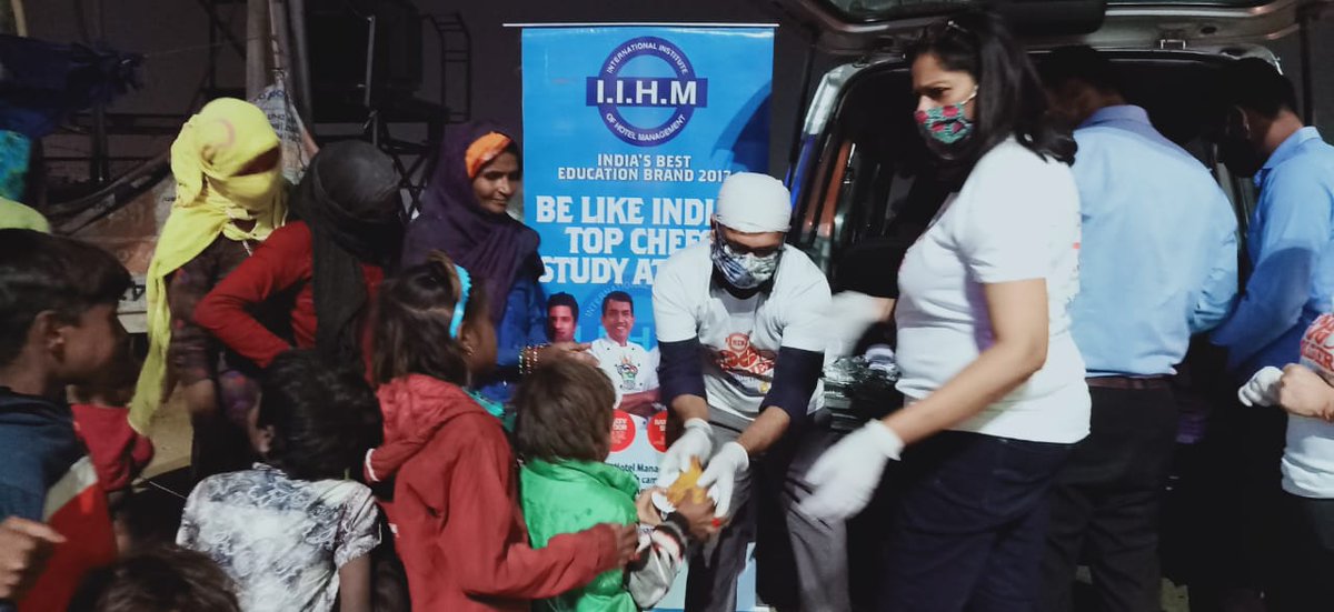 ajitfnb's tweet photo. #sharingiscaring and we strongly belive in this.
#sdgs2020 #SayNoToFoodWaste #foodsustainability #IIHMFoodSoldier #hospitalityrocks #Saynotofoodwaste #ZeroHunger #myiihm #hospitalityrocks #foodsoldier @iihmhotelschools #daretodo #iihmbest3years #MYIIHM @subornobose https://t.co/5LA1fVBlsP