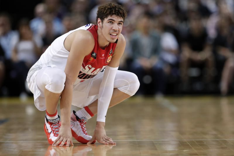 lamelo ball is an interesting case, he's definitely very talented and will most likely be a good player but he's definitely not the can't-miss prospect that people make him out to be. he's a good player and can help a team but his game has a lot of red flags when you look closer.