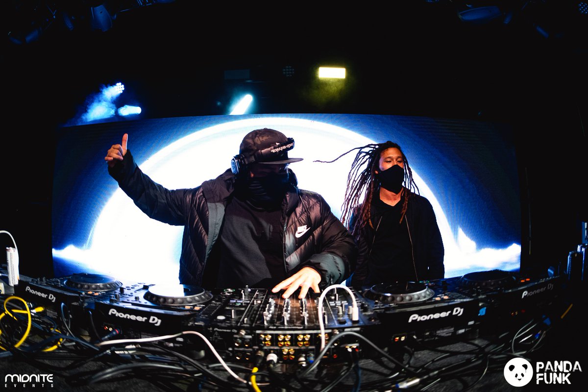 MidniteEvents's tweet photo. Thank You π to all that came out to the #PandaFunk πΌ Bay Area show this past weekend π #DEORRO b2b #HenryFong killed it πΆ definitely needed during these times β€οΈ Good seeing everyone out enjoying themselves while being safe first & foremost! https://t.co/HNMaV7oIZQ