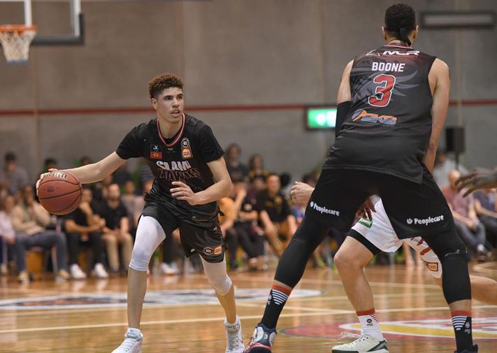 the final thing i'll touch on when it comes to ball is size. depending on where you look, lamelo stands at either 6'7 or 6'8. this impressive size for a point guard allows him to see key angles and make plays other guys at his position can't and increases his defensive potential.