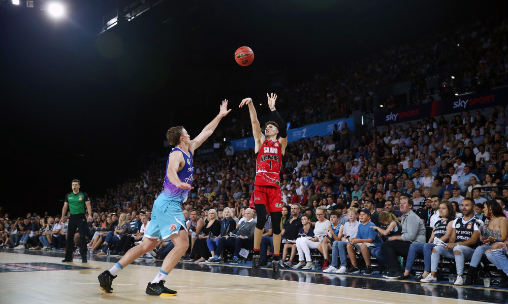 now we get to his shot, or lack thereof. don't let the highlights fool you because lamelo ball's jumpshot is basically broken, imagine telling someone from 2017 that the kid that hit the half court shot at chino is currently shooting 25% from 3 on near 7 takes a game. surprising.