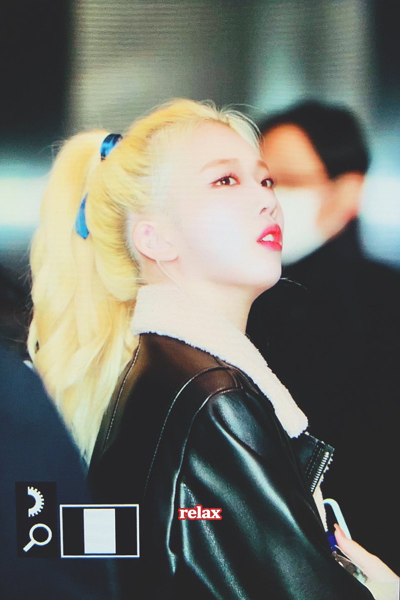 relax_0210's tweet photo. 201110 프리뷰
#이달의소녀 #김립 #LOONA #KIMLIP https://t.co/7S6IAjcvr1