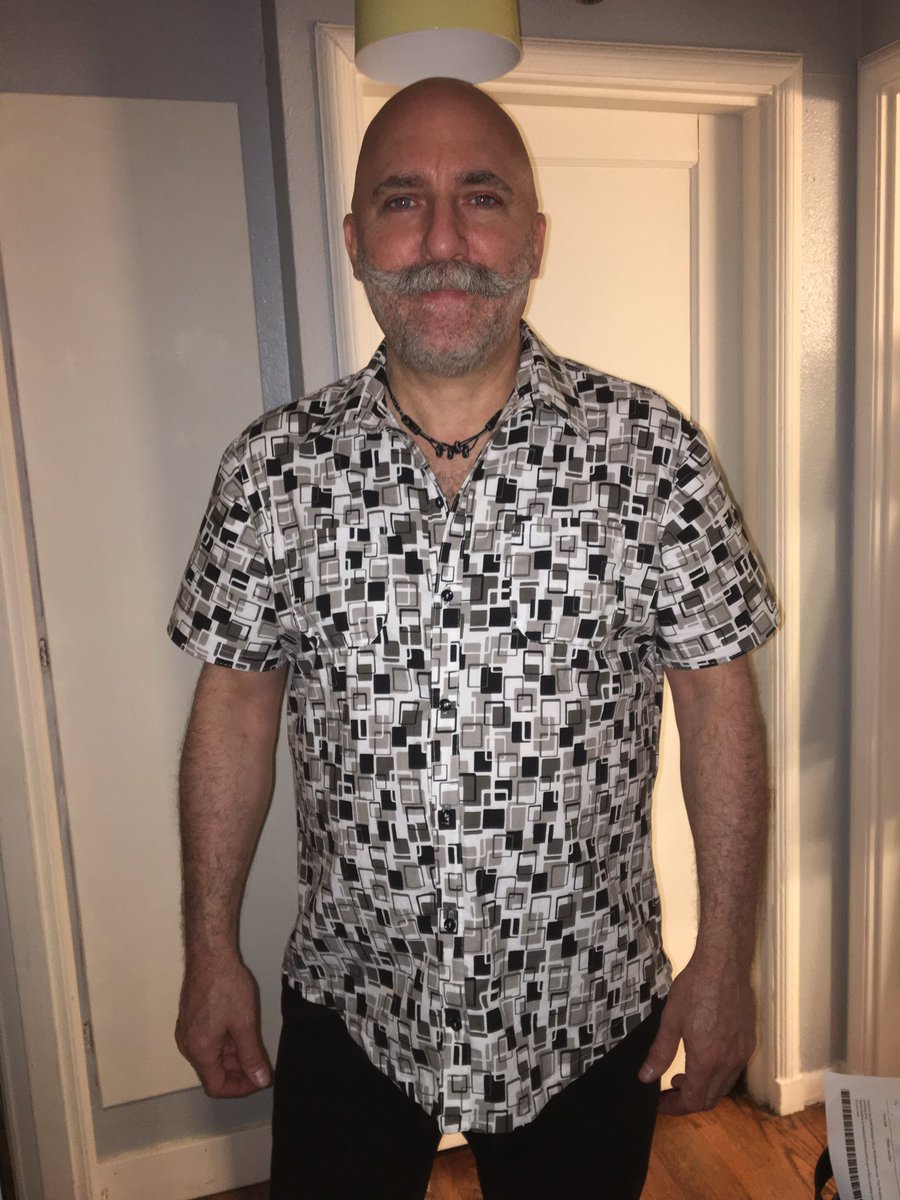 MrLoveBug27's tweet photo. I’m so proud that I sewed this shirt myself thanks to YouTube tutorials by #tockcustom https://t.co/EpU1u4Y6eN
