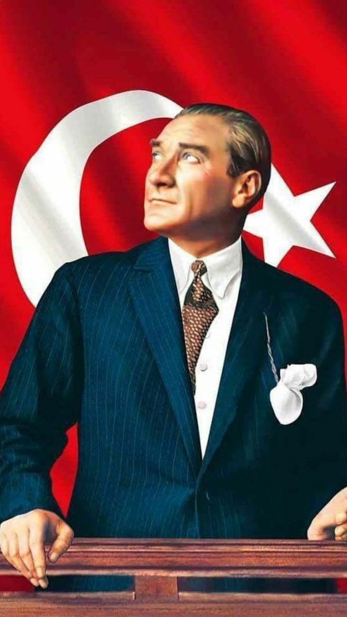 Kakullukiz's tweet photo. @drfahrettinkoca Sayın Bakanım fotoğrafta gördüğünüz kişi Türkiye Cumhuriyetinin ebedi sonsuz lideri Mustafa Kemal Atatürk. Fotoğrafını paylasmaktan korkmayınız. İnanın bana sizin o arkasına sığındığınız kişilerden daha çok faydası olacaktır . https://t.co/uQj37QAl7M