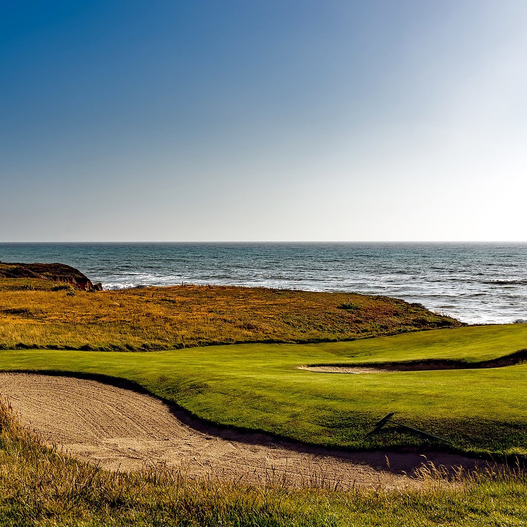 Achievements on the golf course are not what matters, decency and honesty are what matter.
-Tiger Woods

#Golf