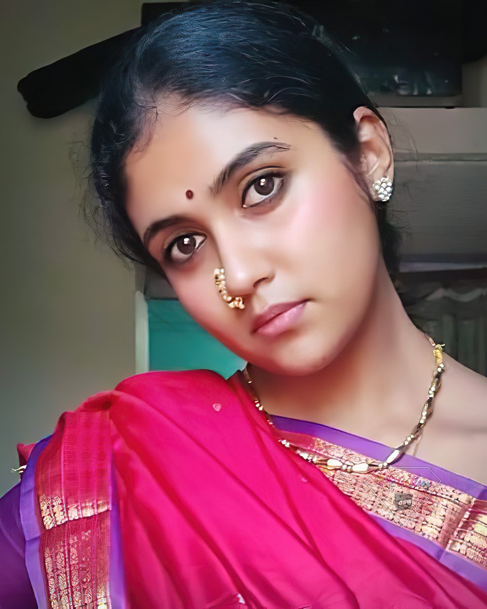 RinkuRajGallery's tweet photo. Just.🌸🌸🍁
#mood
#withoutmakeup
#positivevibes
#closeframe
@iamrinkurajguru
@akashthosar
@nagraj_manjule
#akashthosar
#rinkurajguru
#nagrajmanjule
#rinkumahadeorajguru
#रींकुराजगुरू
#iamrinkurajguru
@SairatGallery
#SairatGallery
#RinkuRajguruGallery
#SairatGalleryFansClub https://t.co/2rTwv11LF8