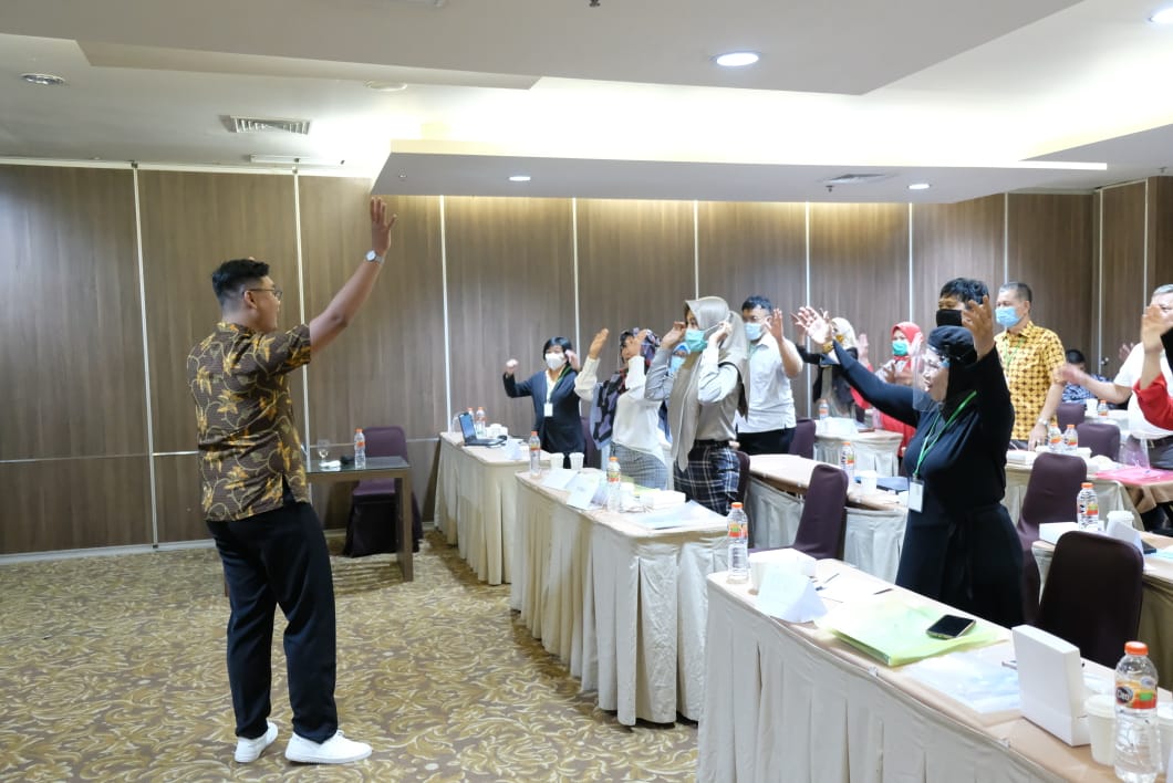 PEMERINTAH KOTA DEPOK | #AyoPakaiMasker tweet media