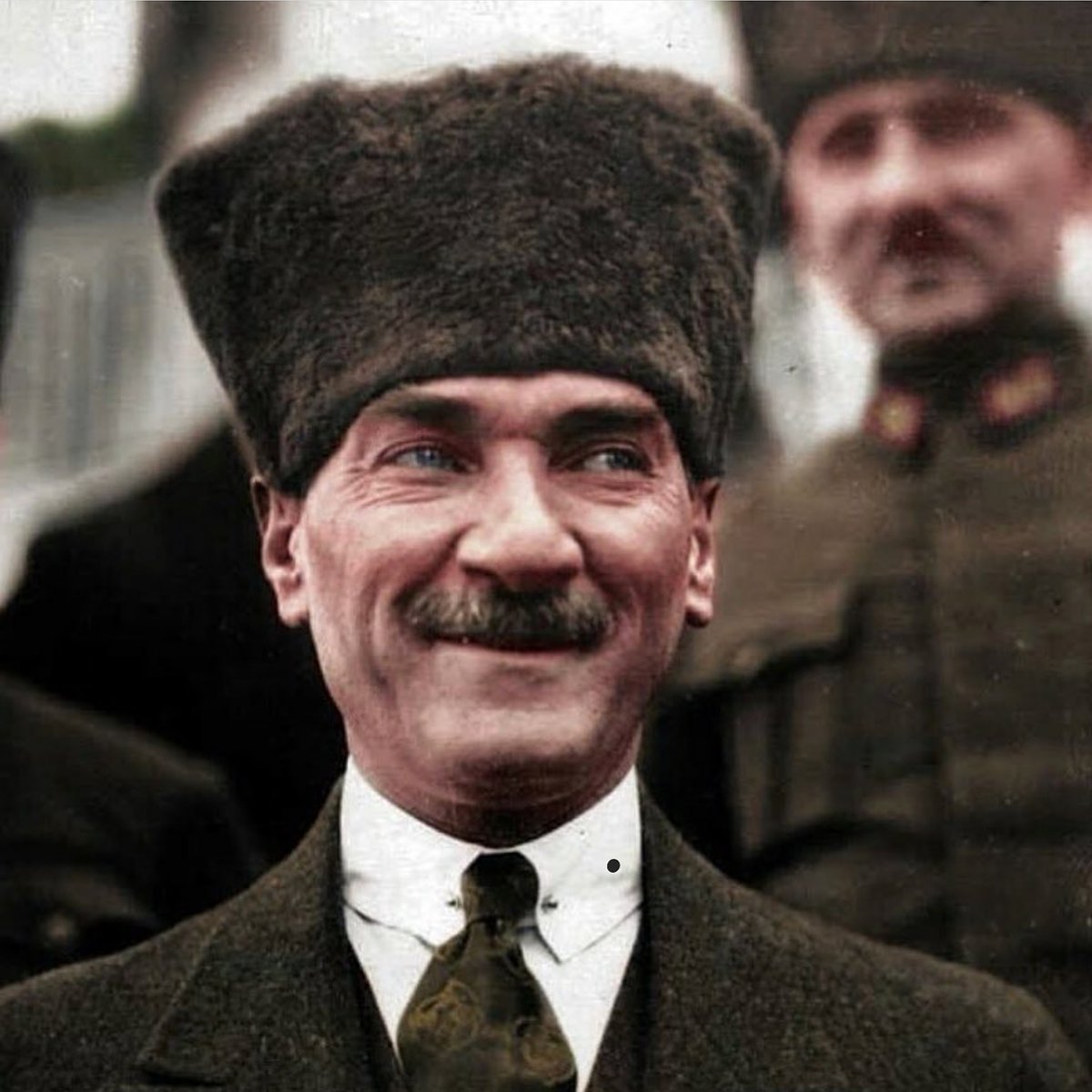 Nur içinde yat Atam.