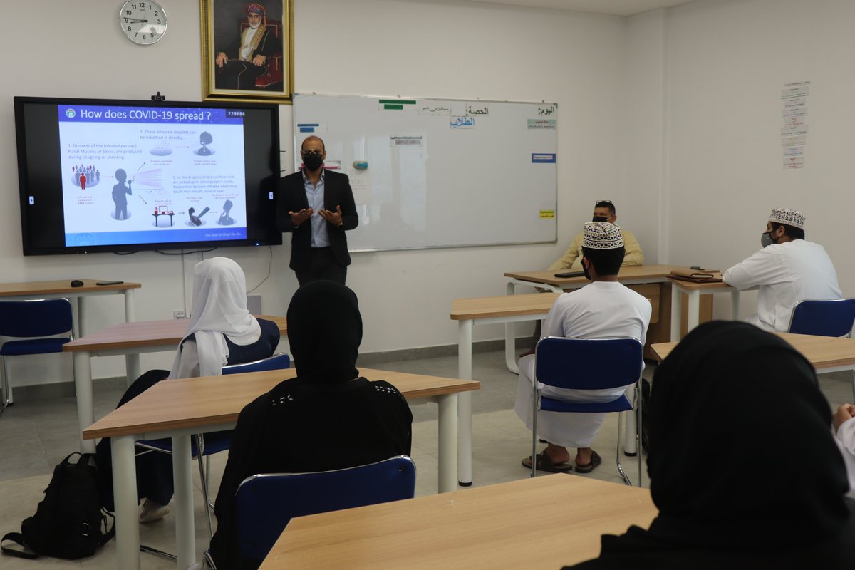 HayAlSharooq's tweet image. Covid-19 induction for grade 12. 

#Covid_19 #HASIS #sur #BackToSchool