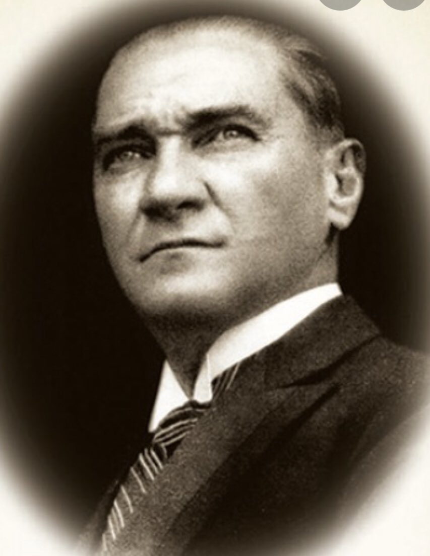 TavsancalL's tweet photo. Saygı, sevgi, özlem ve minnetle...
#10Kasim1938 https://t.co/da8dHK6QjL