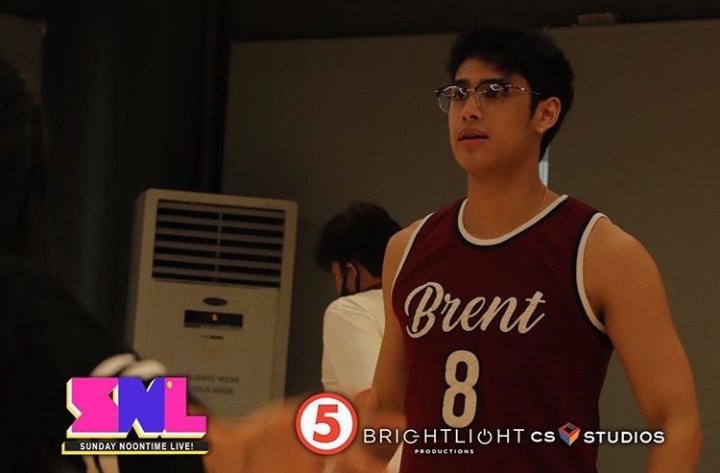 SMILEFORDONNY's tweet photo. SNL Rehearsals for today!

Eto na ang bonggang paghahanda ni @donnypangilinan para sa ultimate party this Sunday sa SNL! Kitakits, 12 pm sa TV5 (◍•ᴗ•◍) https://t.co/LJuXbp2RLI