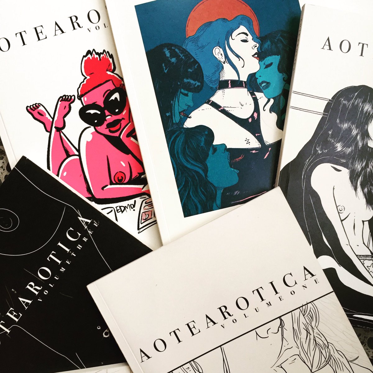 Submissions for Volume Eight close at the end of this month. We’ve had some fantastic pieces, but we’re waiting for yours!
Email it to us by November 30 to hello@aotearotica.co.nz!