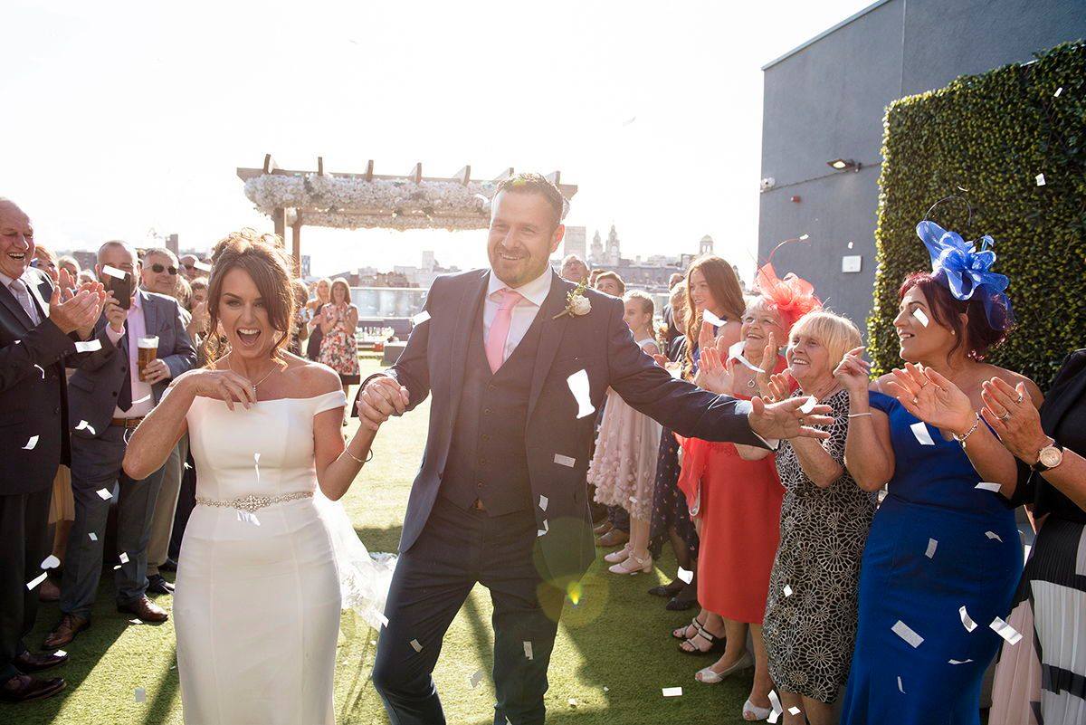 CWM_YNWW's tweet photo. Ah, how we miss exciting moments like these! This beauty was captured by Bolton photographer, @hobson41 . Learn more about their wedding services at https://t.co/0PJsDDZ3Sy #weddingphotography #weddingphotographer #weddingday #weddinginspo https://t.co/kxpl67iA9h