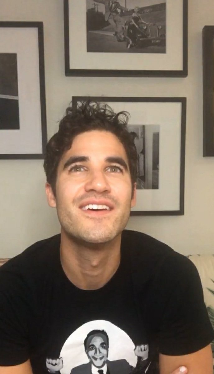 iamdangerously's tweet photo. Oggi buongiorno solo a Darren Criss e alla sua diretta Instagram ✨💛
#10YearsOfKlaine https://t.co/vf40tbHFrw