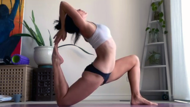 insta_yoga's tweet photo. #yoga
#yogaflocke
#yogagirl https://t.co/FwMYfcM2xc