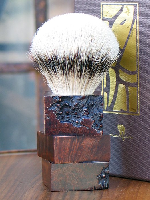 #Crazy Marfin #shavingbrush n. 460. Handcrafted in Italy. #workinprogress #traditionalshaving #rasagetraditionel #rasiermesser #afeitadoclasico #gentlemanstyle #madeinitaly #shaveoftheday #marcofinardi #marfinshavingbrush #bespoke #Christmasgifts 
#madeinitaly