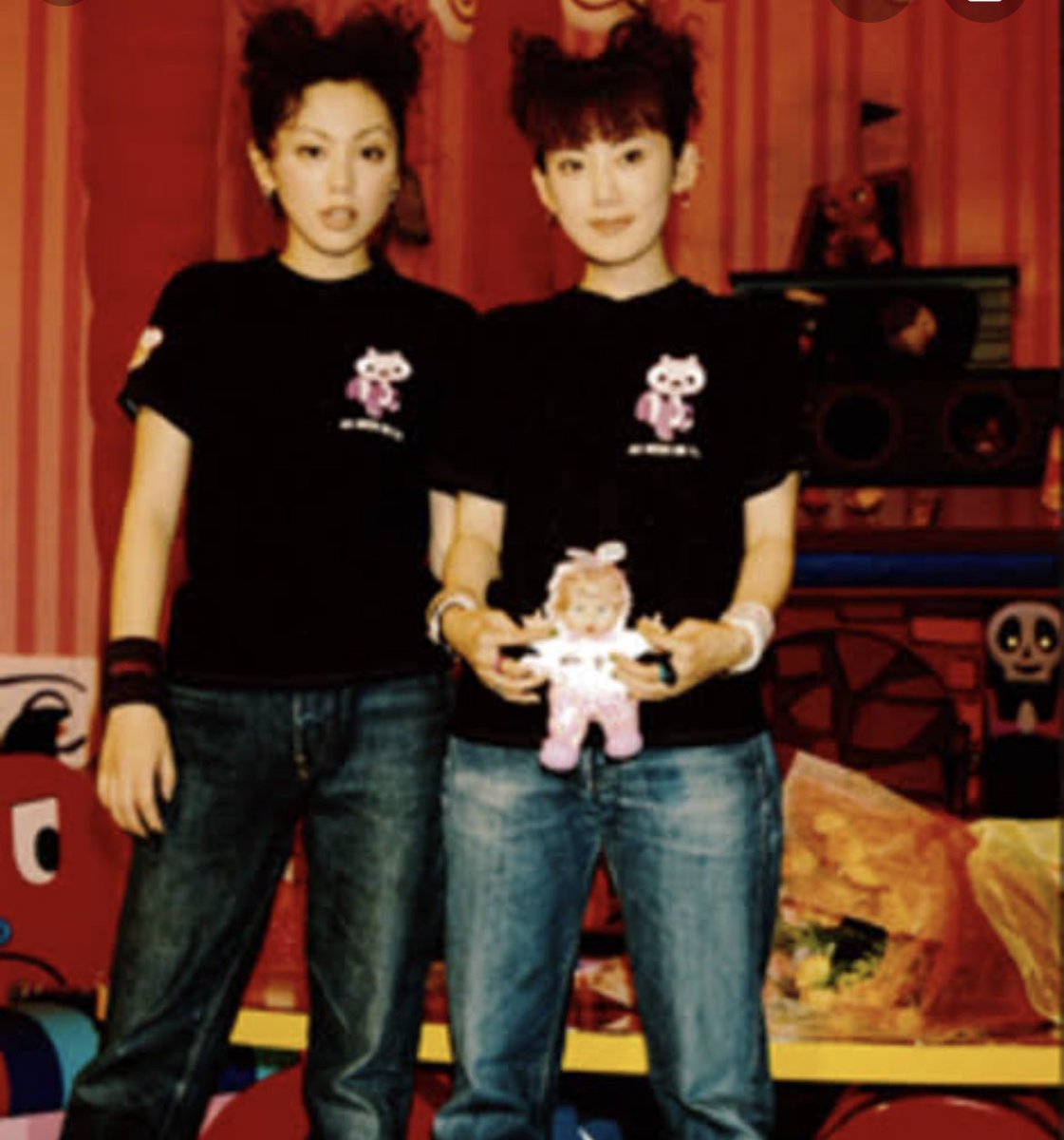 林 真紀 訳書が発売されています 大学演劇でパフィーのモノマネやった人です 1977年生