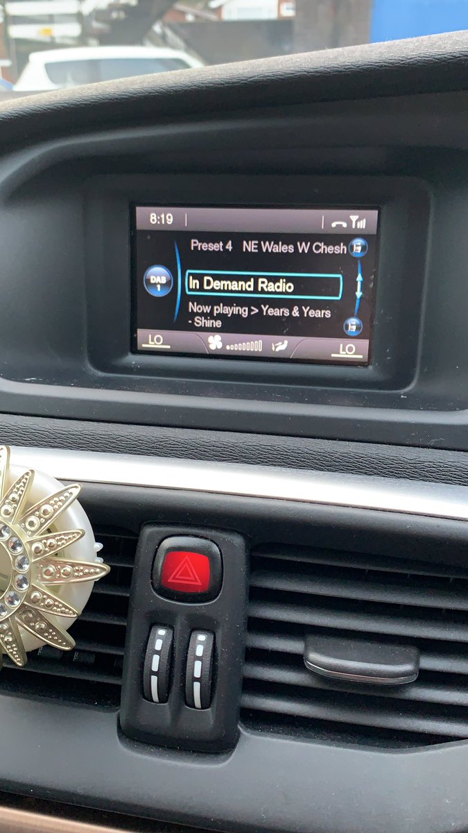 kathryn k tweet media