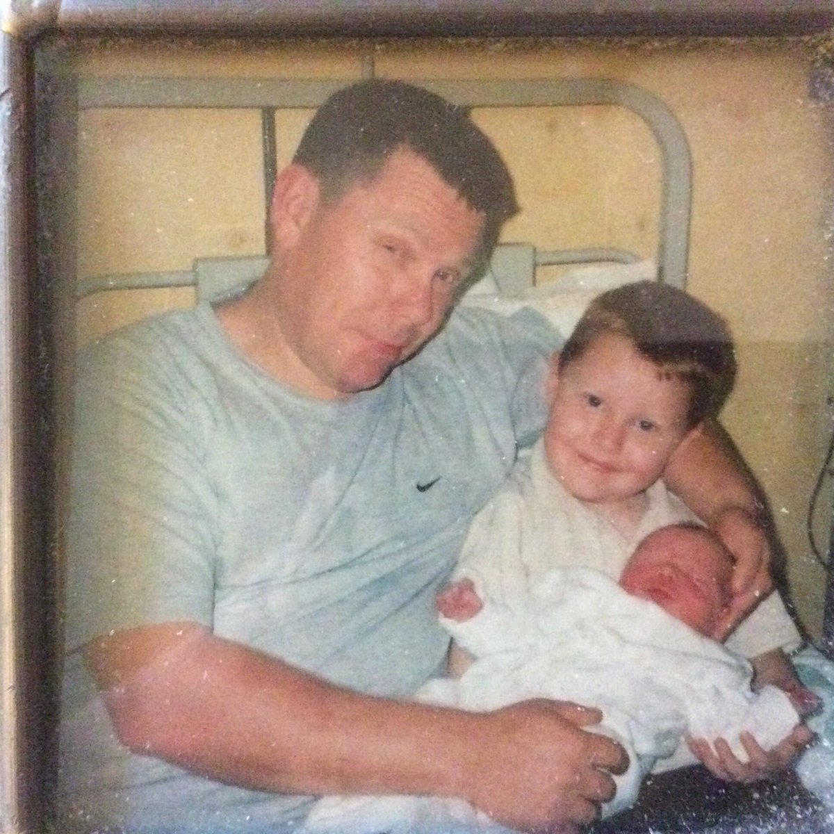 It’s hard to believe I’m old enough to have a boys eligible to serve in the army, but surprisingly I am! The snr pongo is 22 today. My favourite picture of my boys, hours after the jnr pongo (in training) was born. #armymum