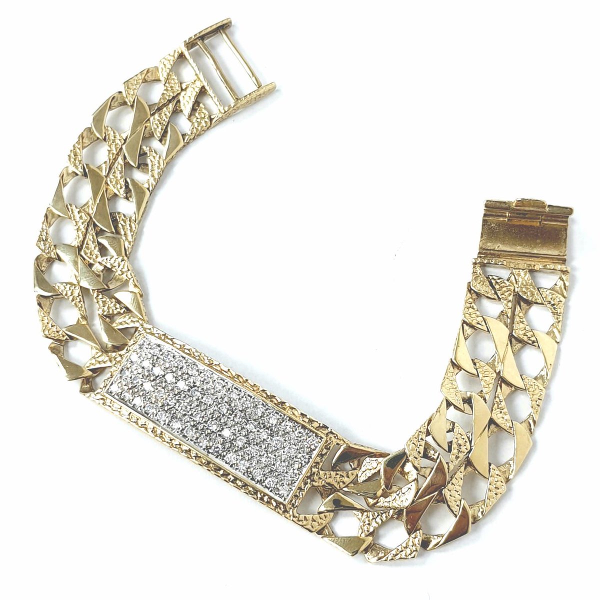 albone's tweet image. Solid Gold Identity Bracelet Square Curb 33.8g 9ct Yellow Cubic Zirconia ⠀

#solidgold #kgold #gold #diamonds #finejewelry #jewelrydesigner #jewelry #ring #luxurylifestyle #baguettediamonds #diamond #cubanlinkchain #jewellery #daddyyankee #idbracelet #cadenacubana